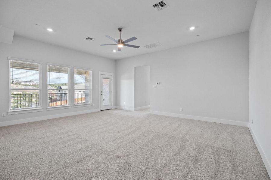 *PHOTO IS REPRESENTATIVE OF FLOORPLAN ONLY* *PHOTO IS REPRESENTATIVE OF FLOORPLAN ONLY*