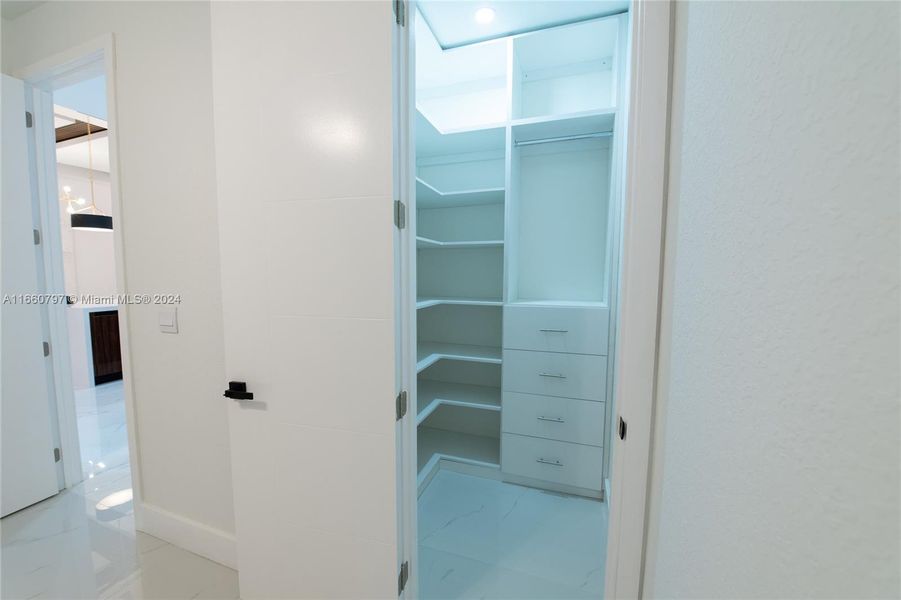 Image 55 of a home in .