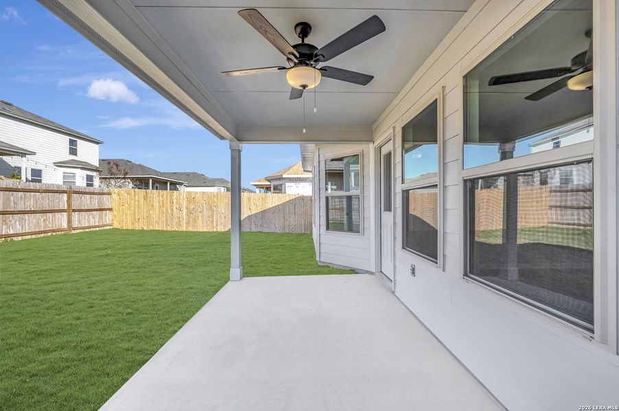 Exterior details and patio area of a home in Greenspoint Heights, Seguin (Image 24).