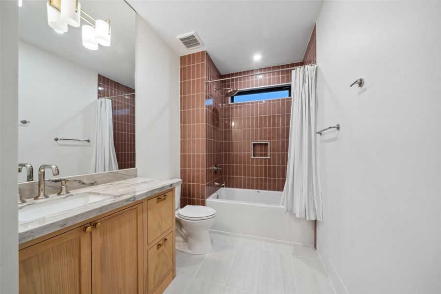 Example Photo from a previously completed home showing the quality of workmanship and attention to detail Heart Design & Construction brings to every project!