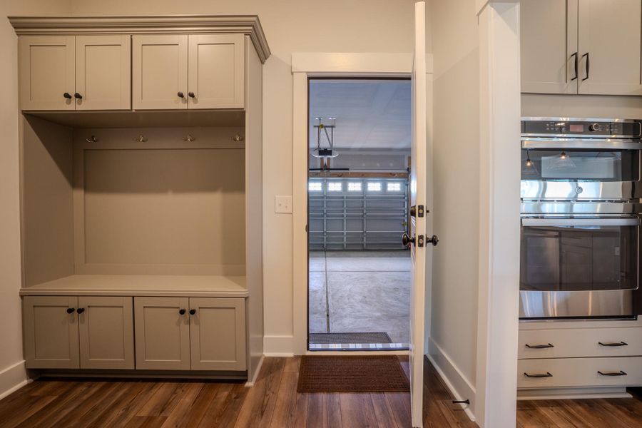 Image 42 of a home in Hewing Farms.