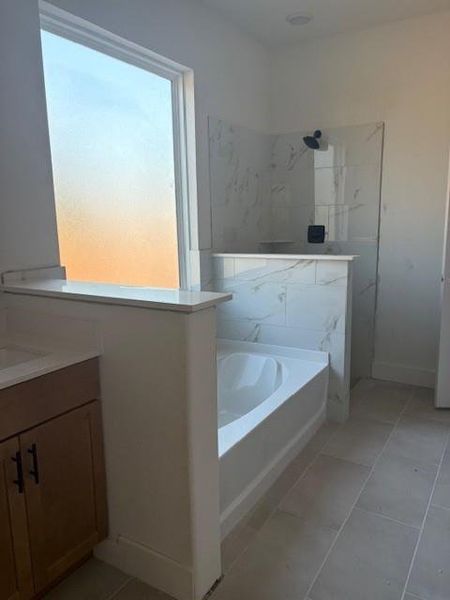 Furnished interior view inside a new home in Sanctuary, Salado (Image 9).