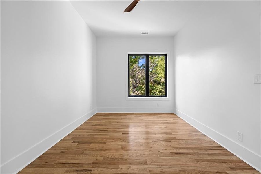 Spacious, unfurnished interior of a new home in , Atlanta (Image 71).