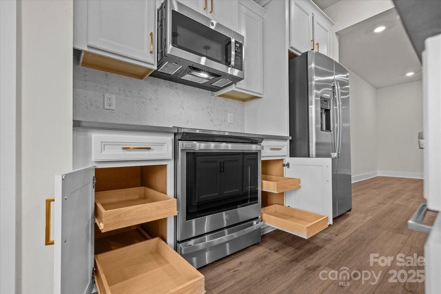 Furnished interior view inside a new home in Clayton Crossing, Arden (Image 9). Furnished interior view inside a new home in Clayton Crossing, Arden (Image 9).