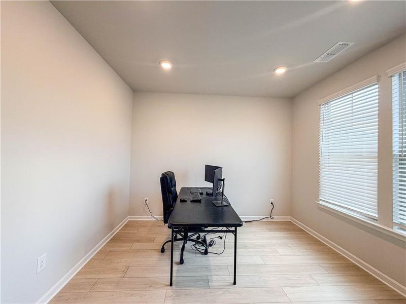 Furnished interior view inside a new home in , Stockbridge (Image 71).