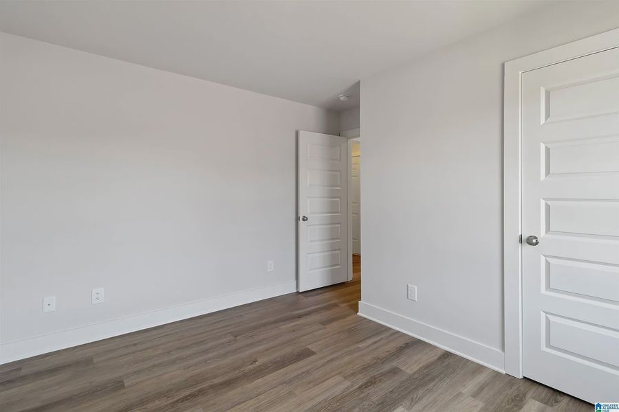 Representative unfurnished interior of a home built from the 1635-C by Adams Homes in Kirkland Farms, Alachua (Image 22).