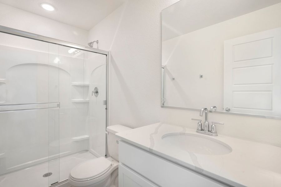 604 Cheyenne Trail Unit A2 - Ensuite Owner's Suite Bathroom