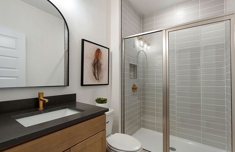 Valleybrook Ensuite Guest Bath in new home floor plans in Mt. Juliet