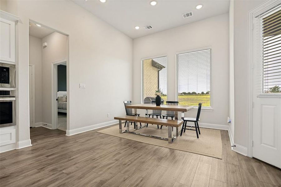 Furnished interior view inside a new home in , McLendon-Chisholm (Image 19). Furnished interior view inside a new home in , McLendon-Chisholm (Image 19).