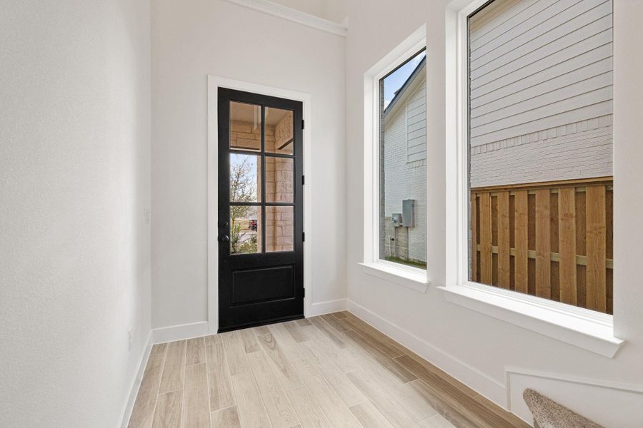 Spacious, unfurnished interior of a new home in Parmer Ranch - 40', Georgetown (Image 24).