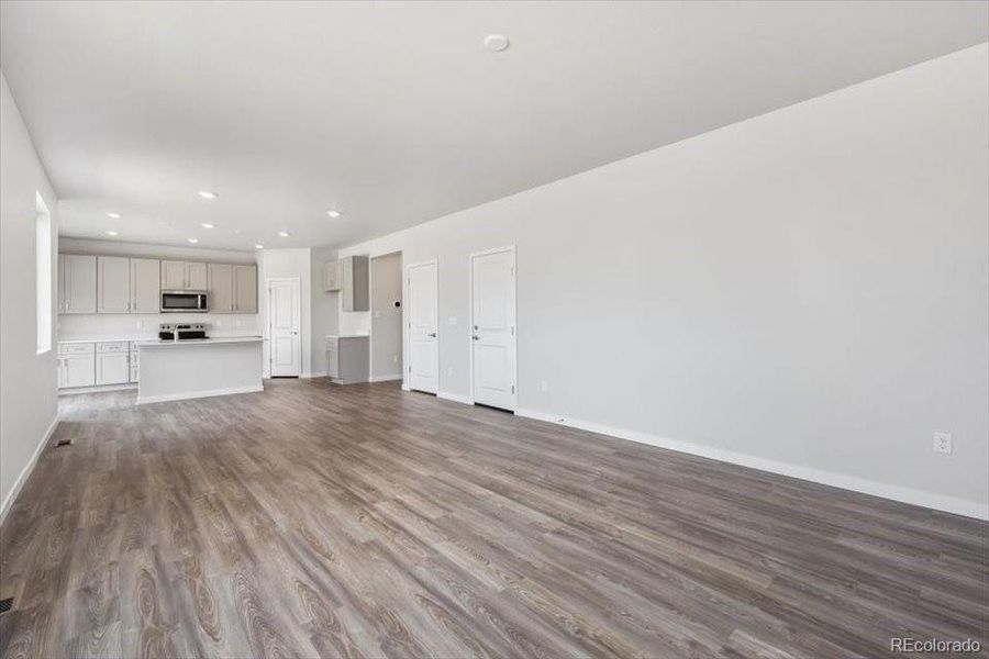 Spacious, unfurnished interior of a new home in Farmlore, Brighton (Image 18).