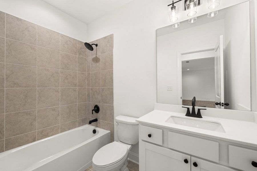Furnished interior view inside a new home in East Harbor II at Chestatee, Dawsonville (Image 16).