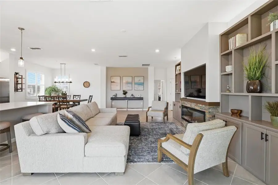 Furnished interior view inside a new home in , Venice (Image 7).