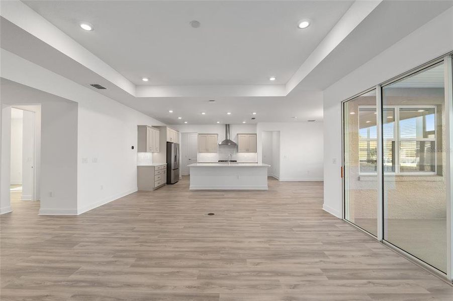 Spacious, unfurnished interior of a new home in , Ocala (Image 43).