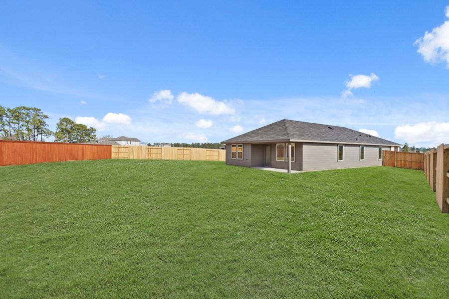 Exterior details and patio area of a home in Maple Woods, Hockley (Image 3).