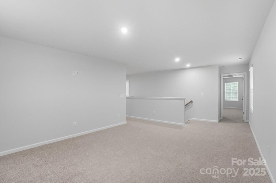 Spacious, unfurnished interior of a new home in Waxhaw Landing, Monroe (Image 20). Spacious, unfurnished interior of a new home in Waxhaw Landing, Monroe (Image 20).