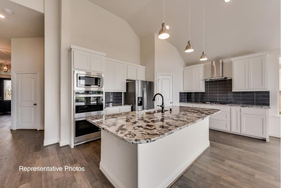 Representative furnished interior of a home built from the Royal Drew by Grand Homes in Edgewater, Fate (Image 5).