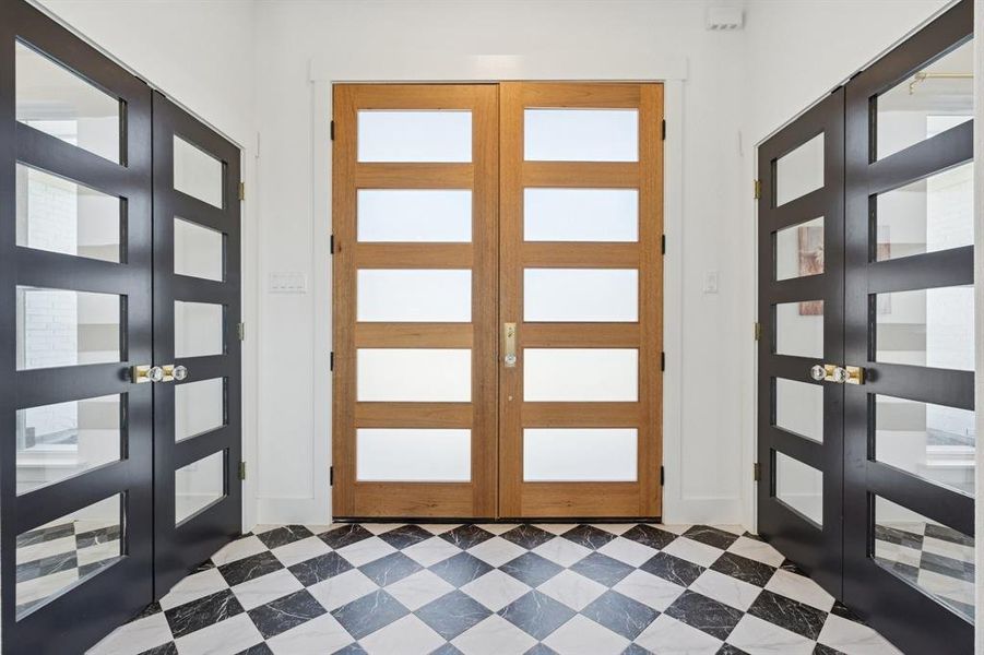 Spacious, unfurnished interior of a new home in , Weatherford (Image 24). Spacious, unfurnished interior of a new home in , Weatherford (Image 24).