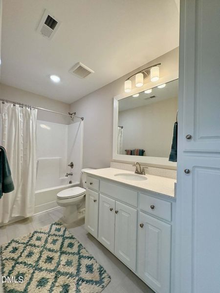 271a0383-dde2-4e17-a6ed-22d25f161f02