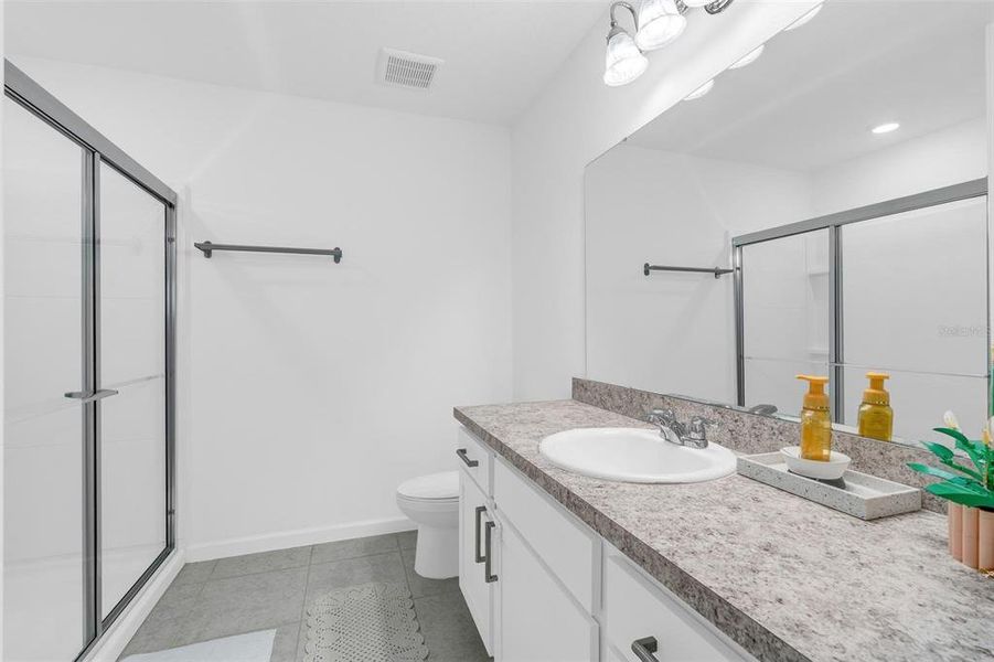 Furnished interior view inside a new home in , Minneola (Image 12).