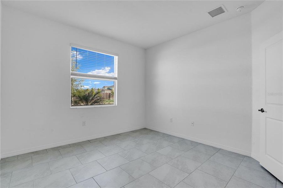 Spacious, unfurnished interior of a new home in Rye Ranch, Parrish (Image 23).