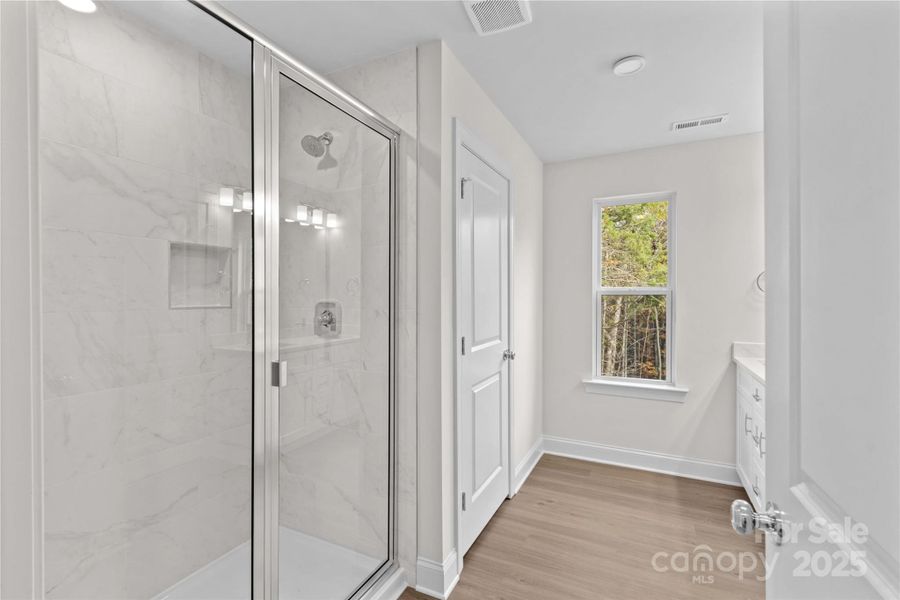 Image 40 of a home in .