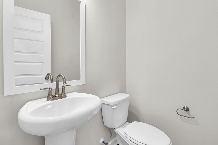 Image 38 of a home in Six Oaks.