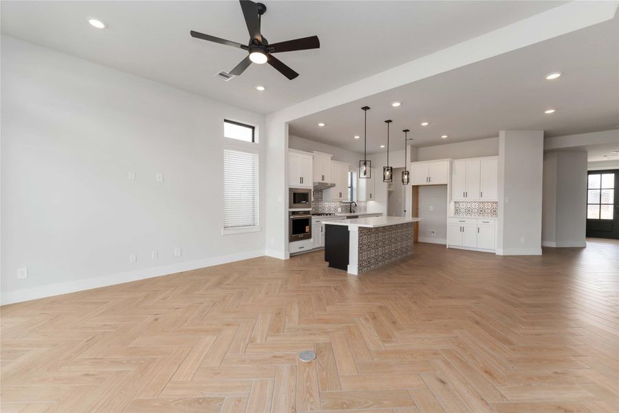 Spacious, unfurnished interior of a new home in Elyson, Katy (Image 21). Spacious, unfurnished interior of a new home in Elyson, Katy (Image 21).