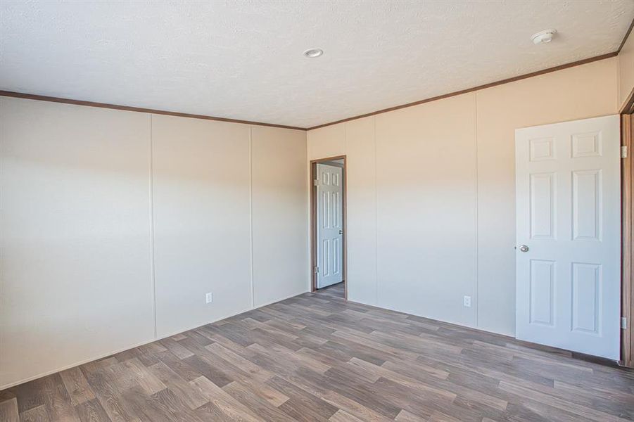 Spacious, unfurnished interior of a new home in , Springtown (Image 25).