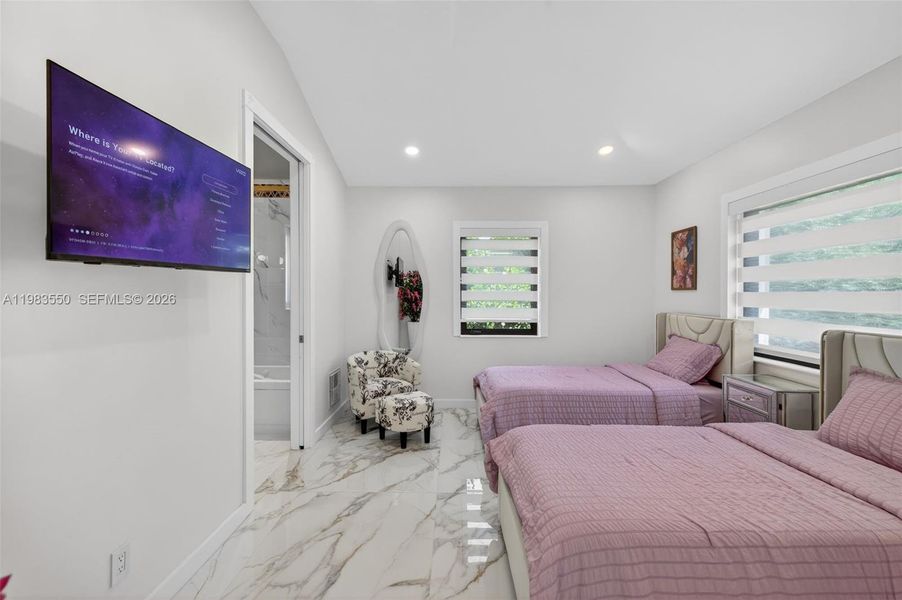 Furnished interior view inside a new home in , Biscayne Park (Image 82).