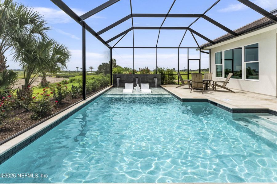 Exterior details and patio area of a home in , Ponte Vedra Beach (Image 27).