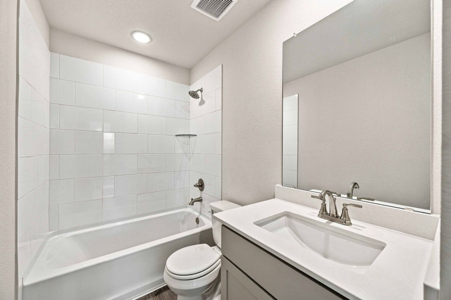 11769 Whirlaway Dr - Matagorda G - Secondary Bathroom 11769 Whirlaway Dr - Matagorda G - Secondary Bathroom