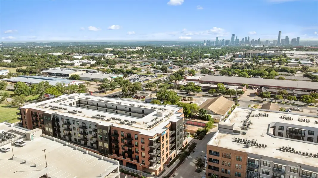 Condo located in Austin, TX showcasing its design and architecture (Image 9). Condo located in Austin, TX showcasing its design and architecture (Image 9).
