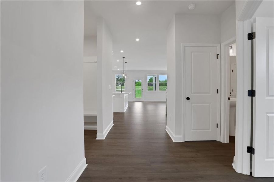 Spacious, unfurnished interior of a new home in Easton Walk, Lawrenceville (Image 14).