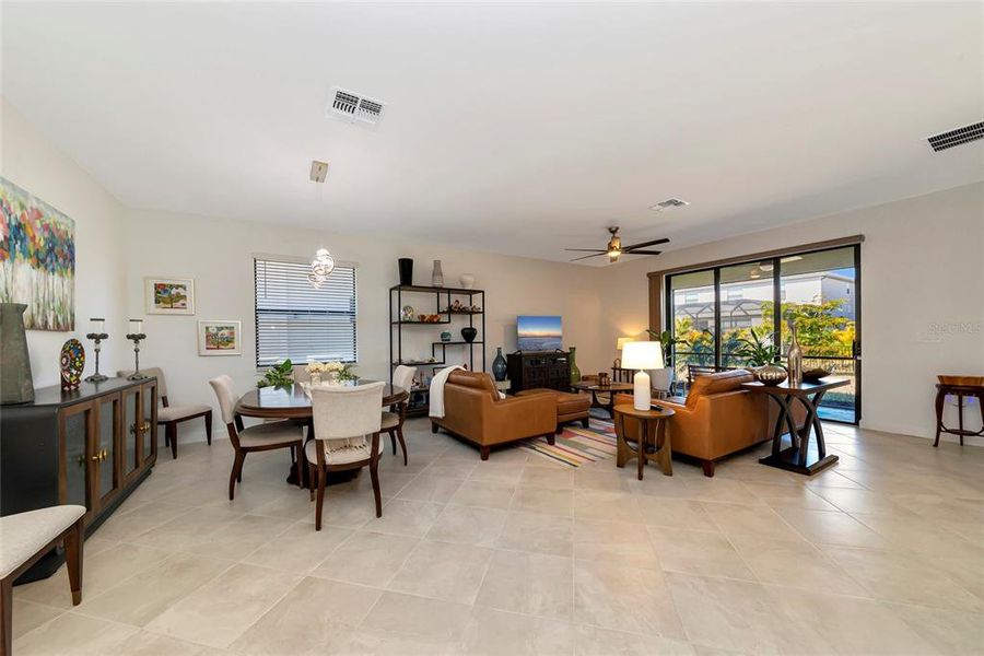 Furnished interior view inside a new home in Lorraine Lakes at Lakewood Ranch, Lakewood Ranch (Image 6).