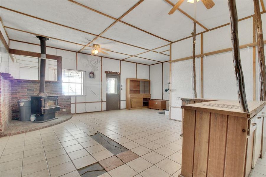 Image 9 of a home in . Image 9 of a home in .