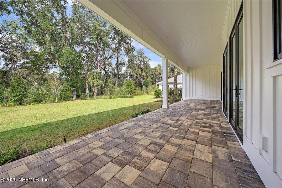 Exterior details and patio area of a home in , Ponte Vedra (Image 3).