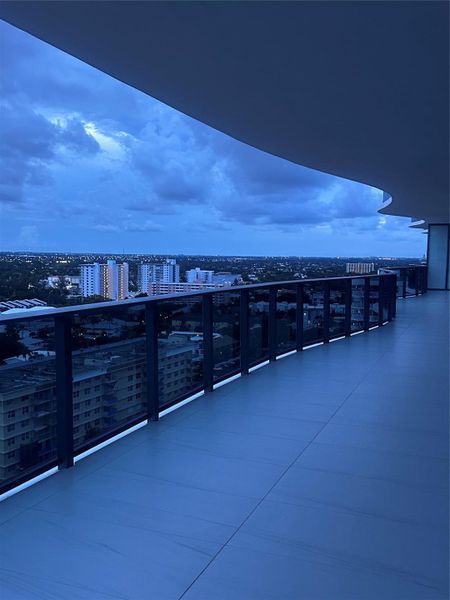 Expansive West Balcony Expansive West Balcony