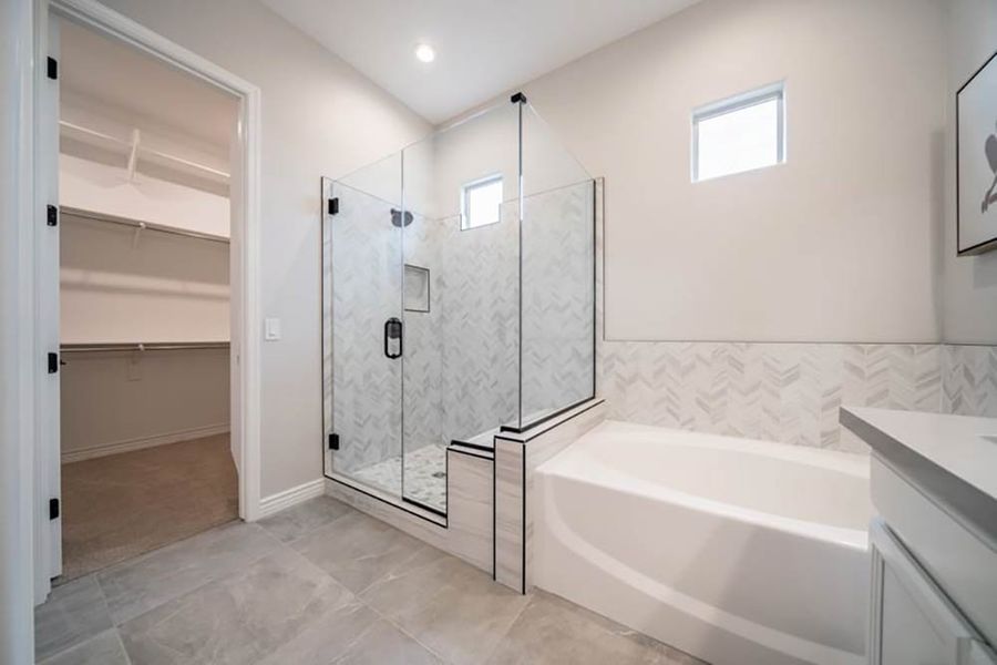 Representative furnished interior of a home built from the Windsor by Taylor Morrison in Hawes Crossing Landmark Collection, Mesa (Image 16). Representative furnished interior of a home built from the Windsor by Taylor Morrison in Hawes Crossing Landmark Collection, Mesa (Image 16).