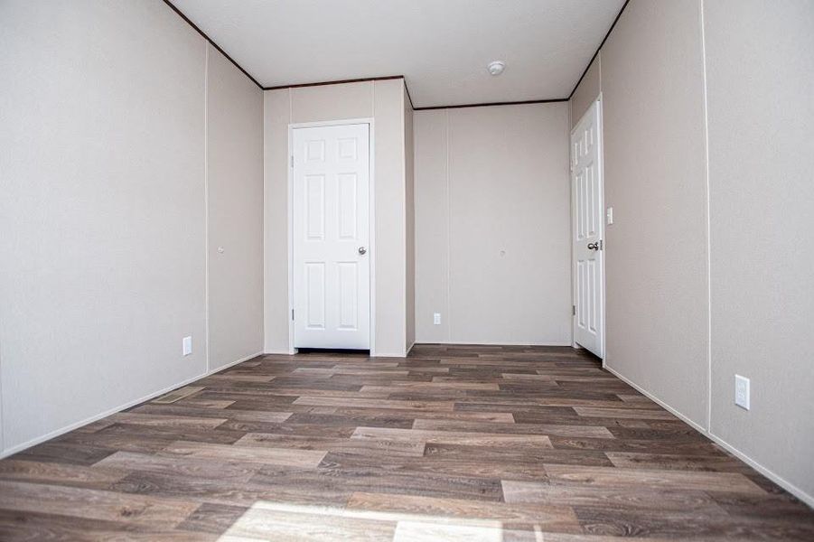 Spacious, unfurnished interior of a new home in , Carrollton (Image 53).
