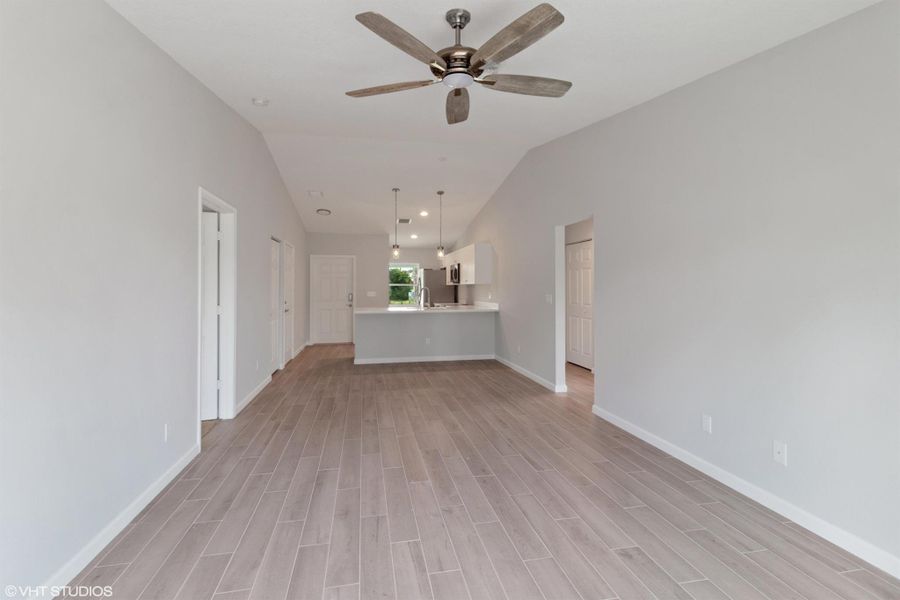 Image 7 of a home in . Image 7 of a home in .