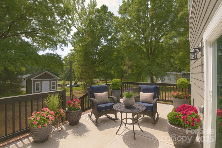 Image 35 of a home in .