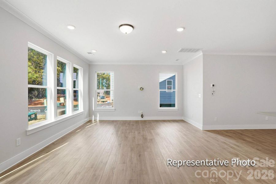 Spacious, unfurnished interior of a new home in Harrisburg Village, Harrisburg (Image 21).