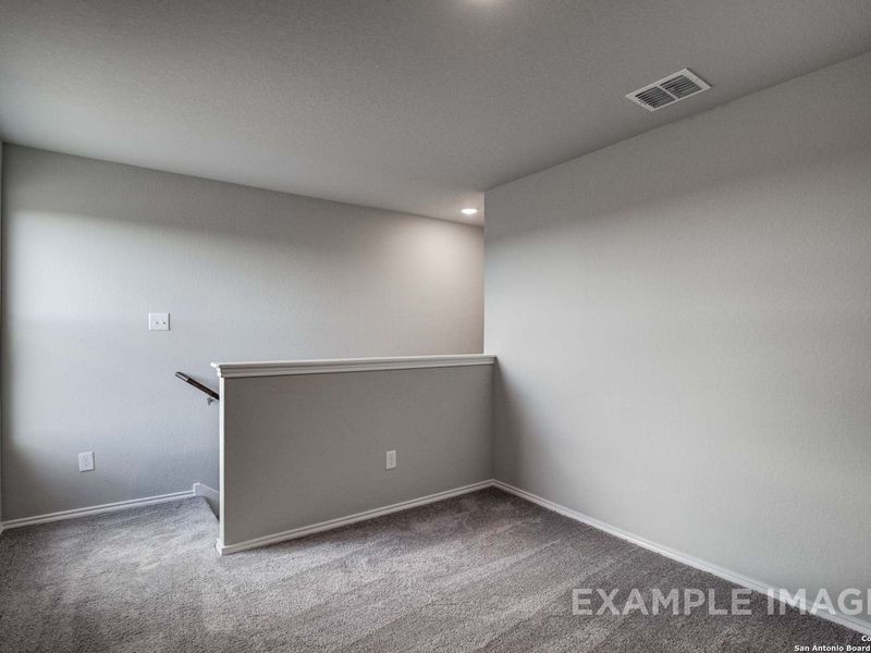 Spacious, unfurnished interior of a new home in Agave, San Antonio (Image 26).
