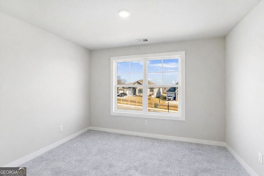 Spacious, unfurnished interior of a new home in The Manor at Gainesville Township, Gainesville (Image 18).
