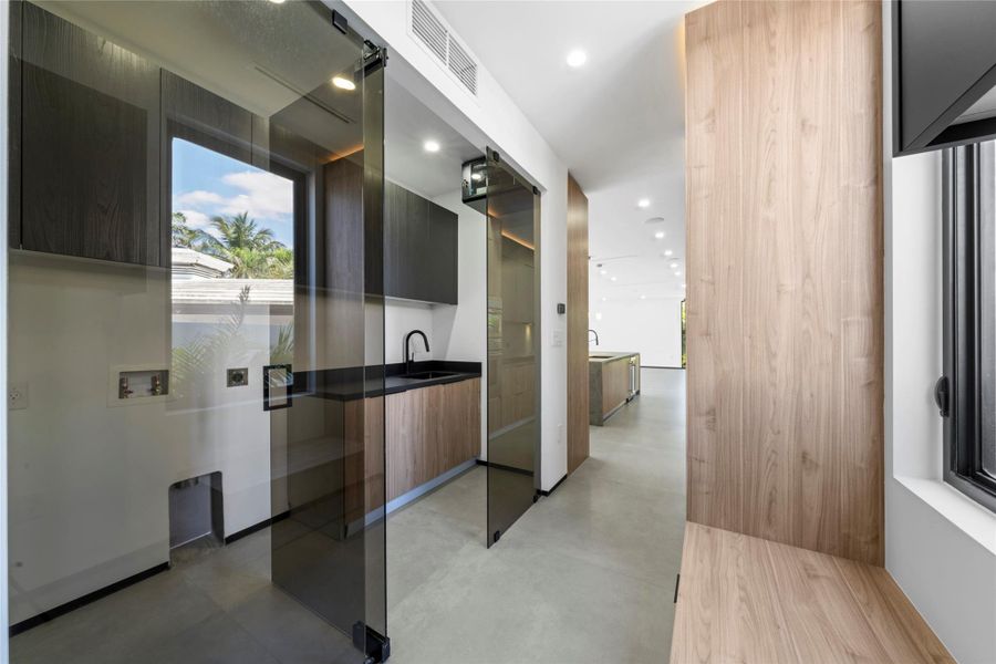 Furnished interior view inside a new home in , Fort Lauderdale (Image 12).