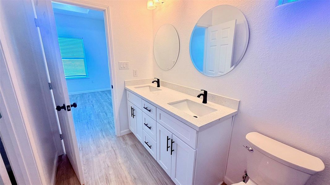 Furnished interior view inside a new home in , Cleveland (Image 6).