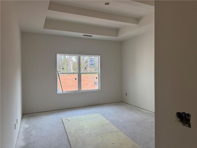 Image 30 of a home in Rosewood Lake Preserve.