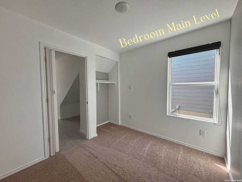 Spacious, unfurnished interior of a new home in Elm Trails, San Antonio (Image 4). Spacious, unfurnished interior of a new home in Elm Trails, San Antonio (Image 4).
