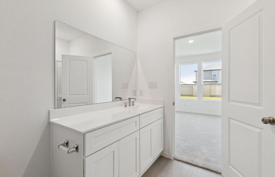 Furnished interior view inside a new home in Montgomery Bend, Montgomery (Image 8).